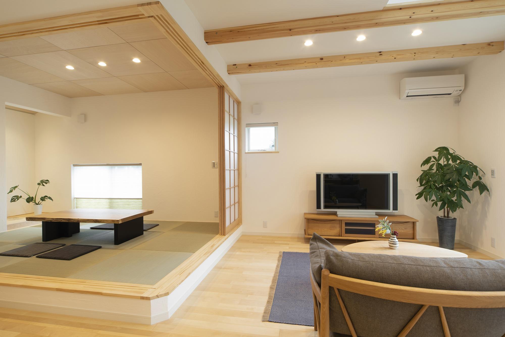 家事動線と収納力を考え抜いたゆとりある住まい