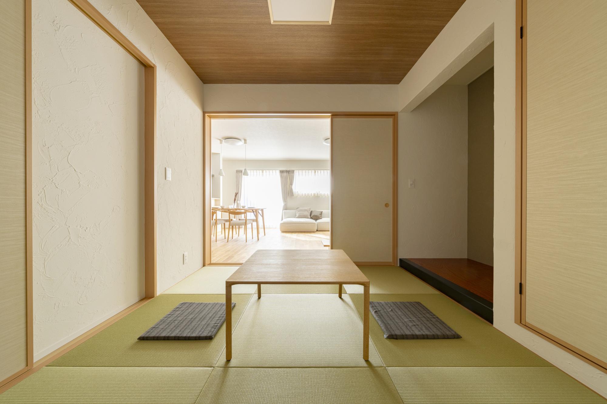 ふたりで暮らす"ほぼ平屋"の家